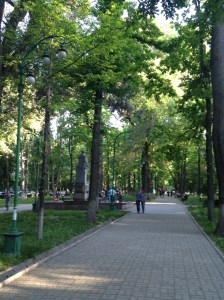 Erkindik Boulevard, where I run during the week IMG_2357